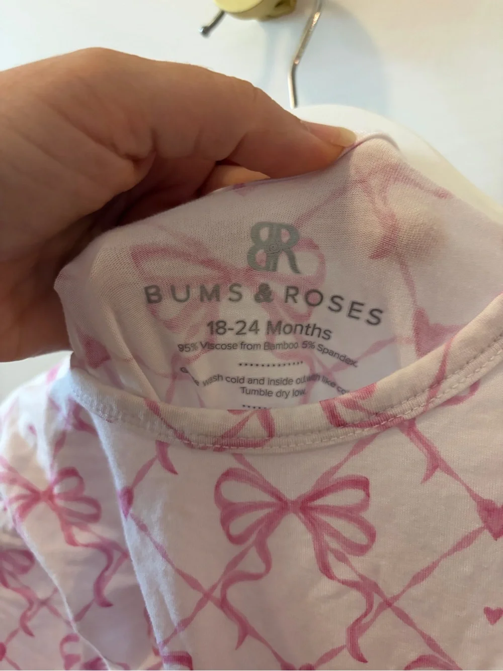 Bums and Roses sweet bums